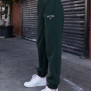 Brandy Melville New York green sweatpants